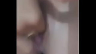 free milf seeker thumbs