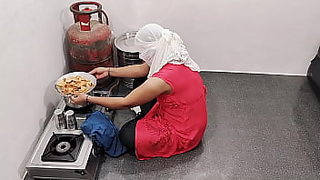 desi village old aunty