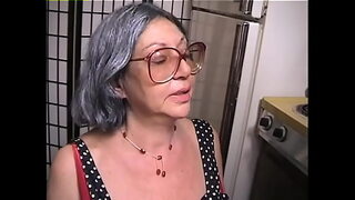 heavy granny boobs
