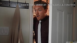 porn on bed mom